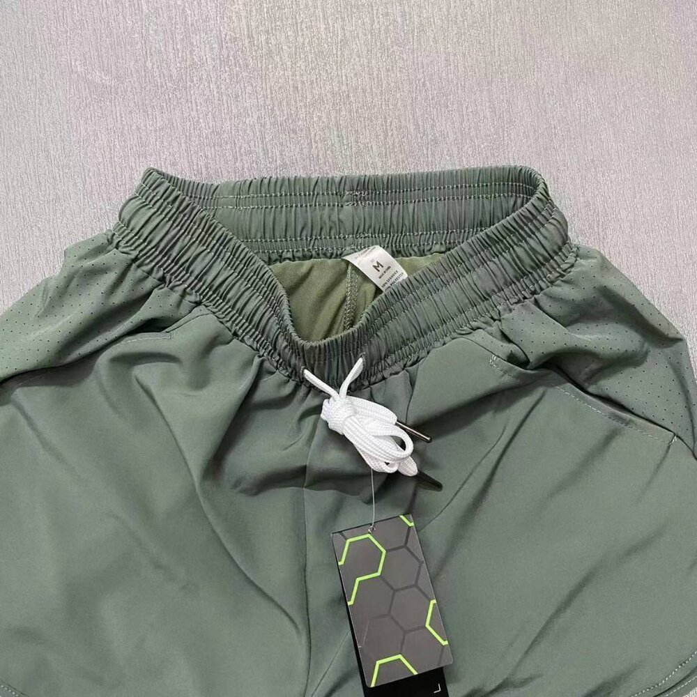 Nike dry fit athletic shorts. Medium. - Picture 2 of 3